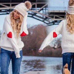 Chicwish Comfy Casual Long Sleeve Heart Shape Patched White Knit Sweater S